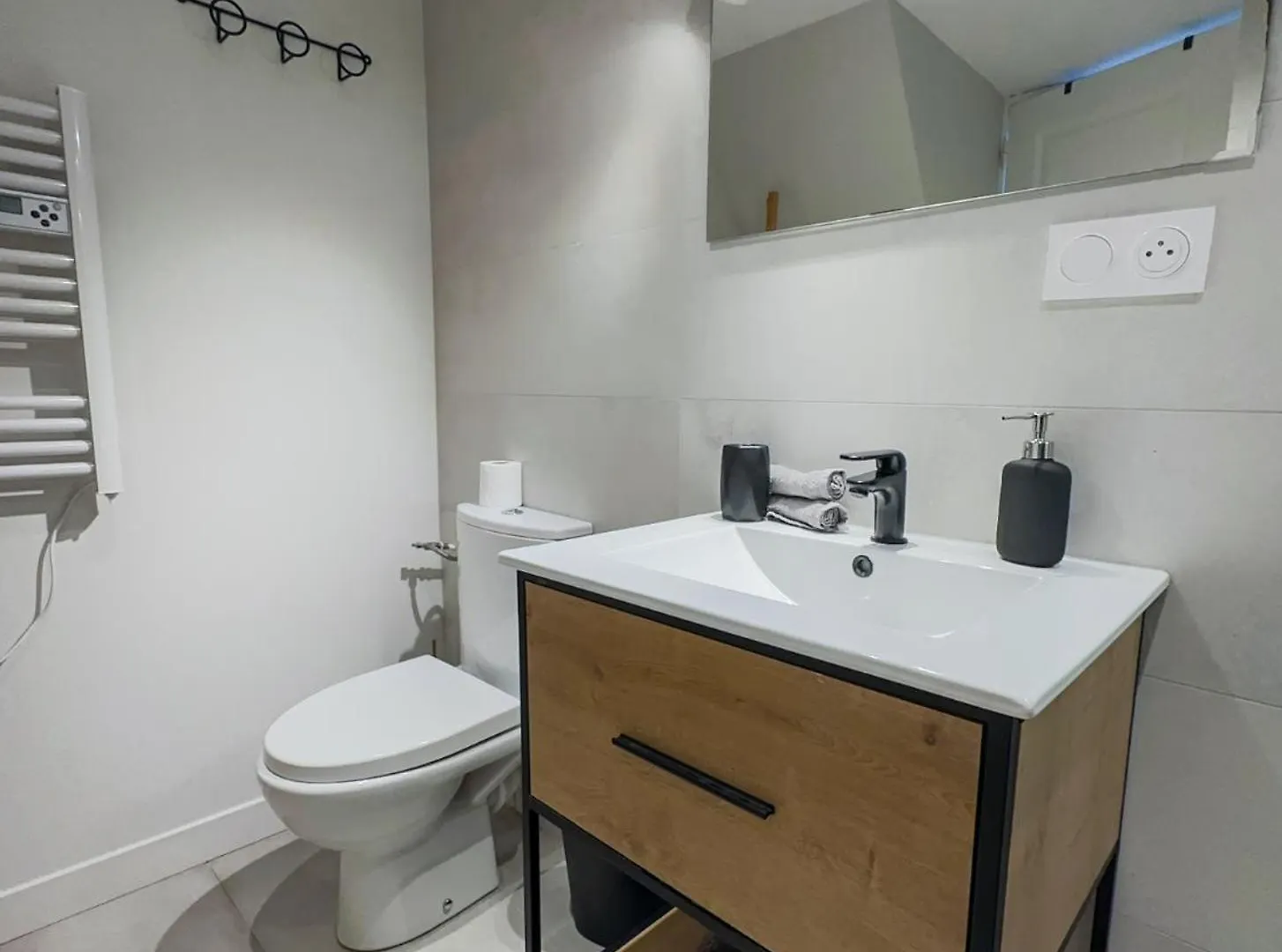 Studio - Petit Parilly Venissieux Apartment